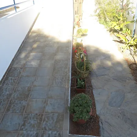 Puerto Genoves Pensjonat 2*