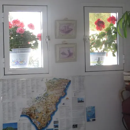 Puerto Genoves Pensjonat 2*
